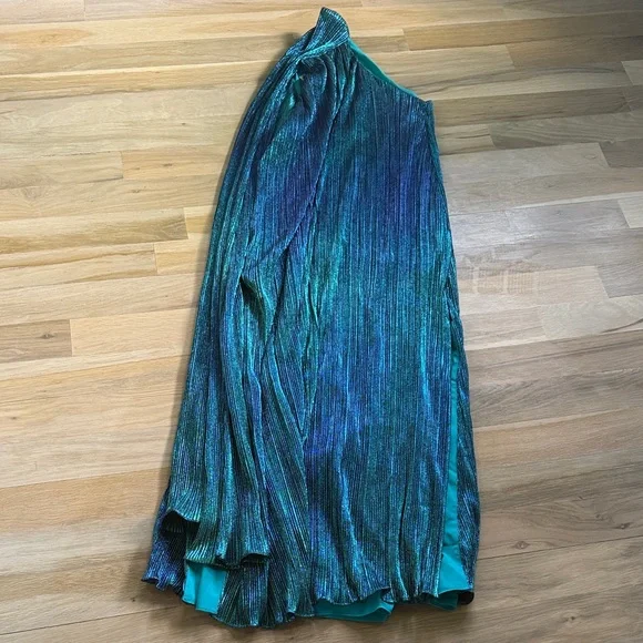 NWT Black Halo Eve Henna Metallic Shift Gown - Picture 3 of 6